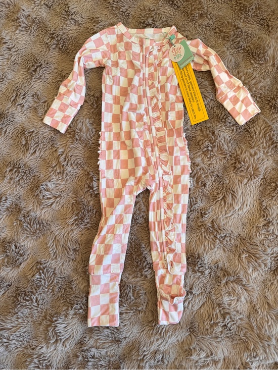 Gigi And Max Other - Pink Checkerboard Zip-Front Baby One-Piece NEW